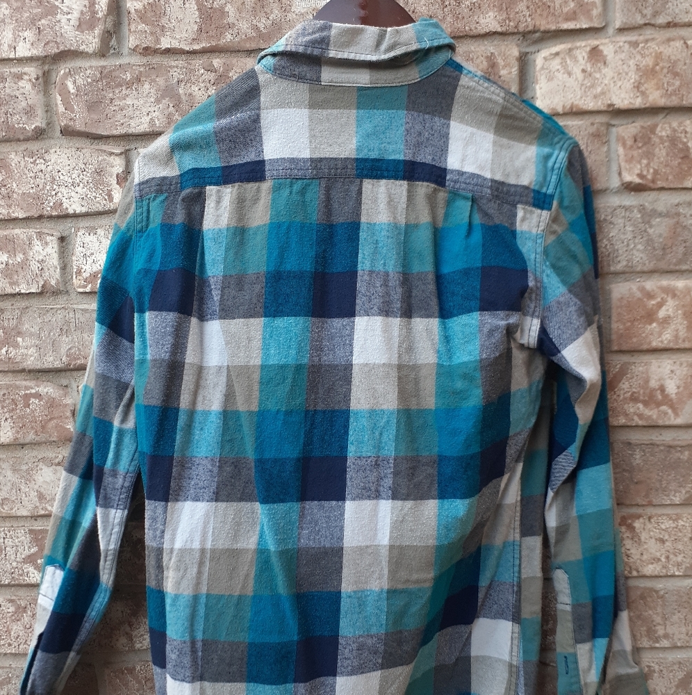 Mossimo Flannel - Picture 2 of 2